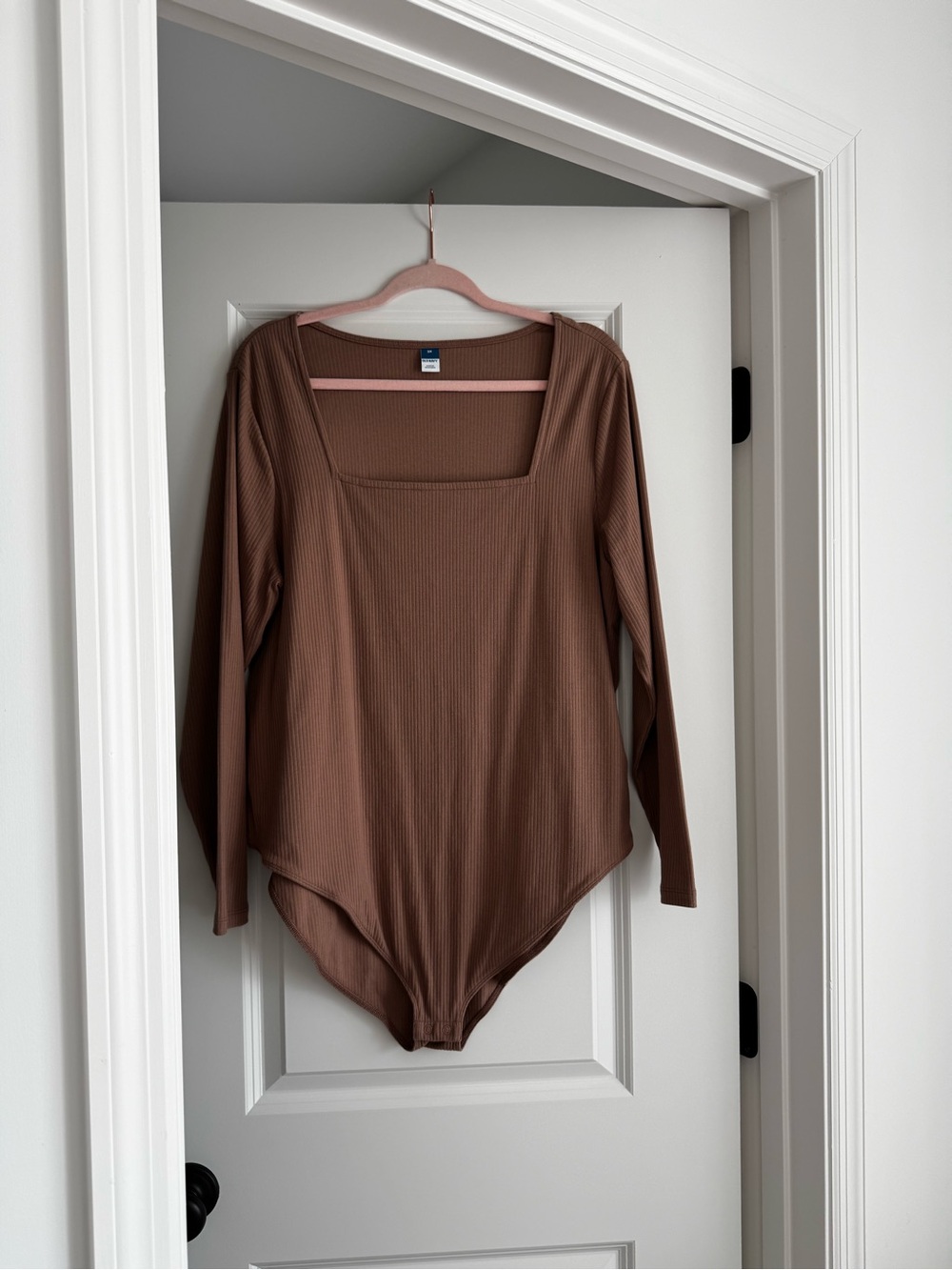 Old Navy Ribbed Long-Sleeve Bodysuit - Brown